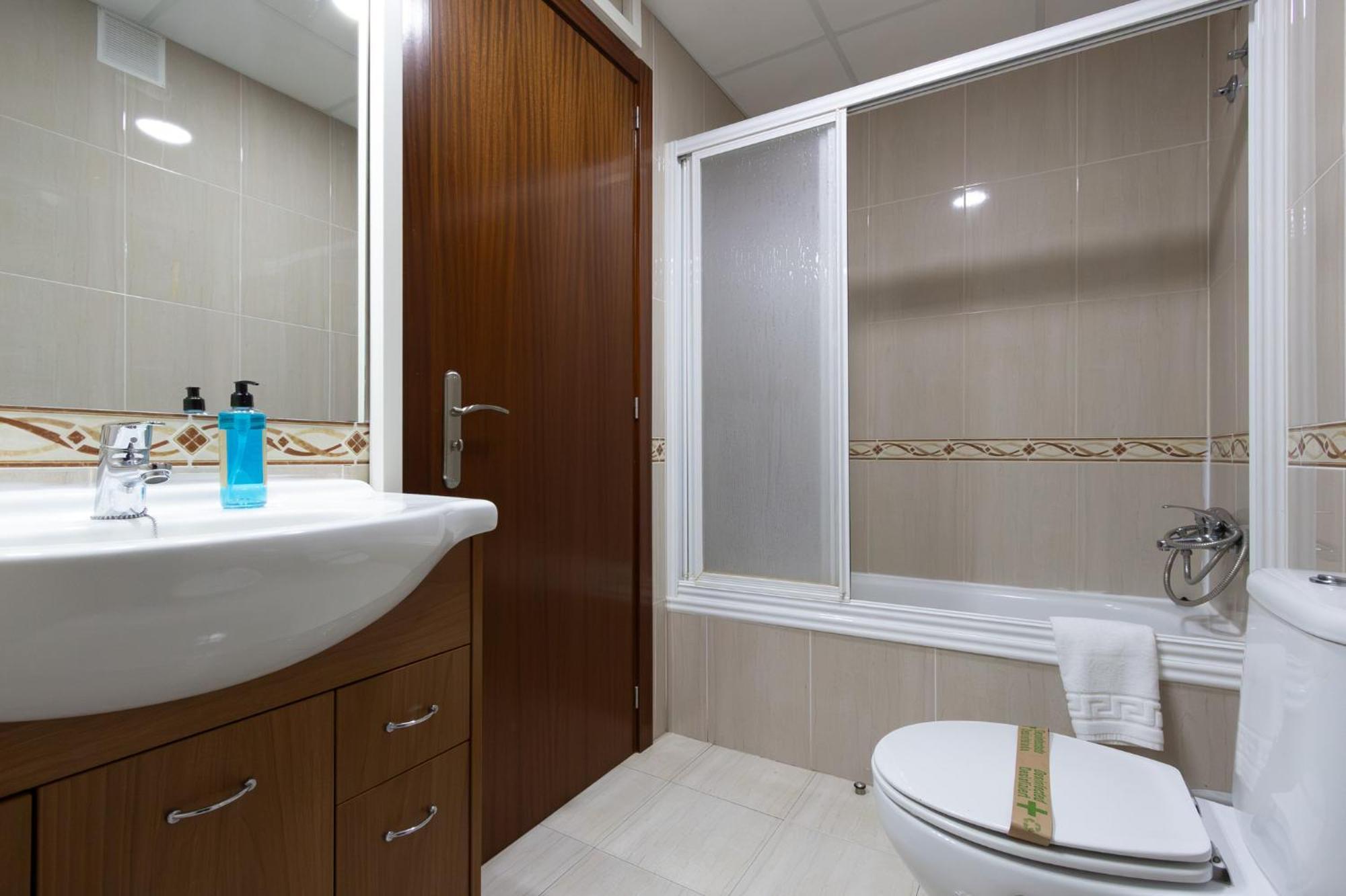 Insidehome Zaravencia Plaza Mayor Toro Exterior photo